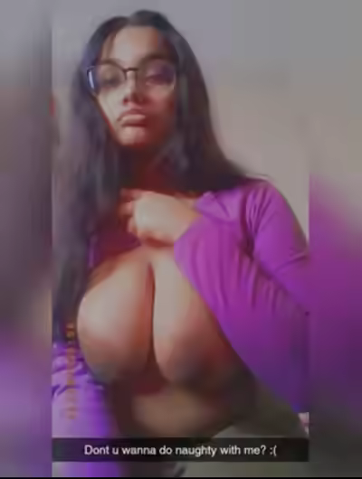 Bangladeshi Fat Girl Flashing Boobs