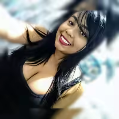 Emily Freitas, Big Tits