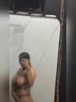 Hot Girl Leaked Video