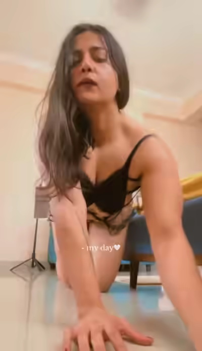 Indian Gym Girl's Boob Flashing Scenes