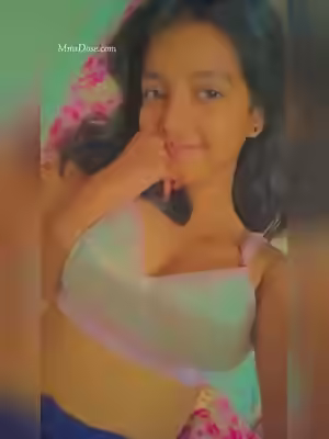 Cute Girl Boobs Flash