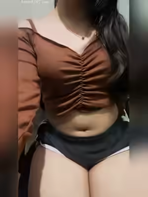 Maria Show Big Boobs and Ass