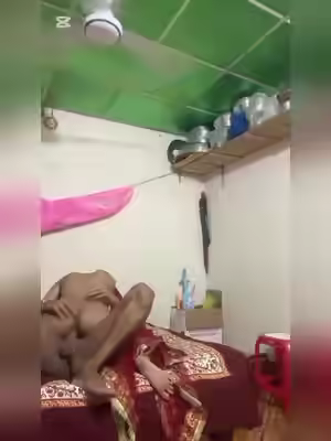 Bangladesh Cute Girl With Boobs