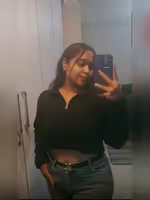 Chubby Bangladeshi Girl Shows Big Boobs