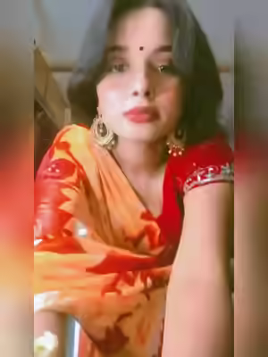 Beautiful Bangladeshi Girl Show Big Boobs