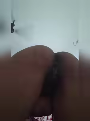 Indian Desi Girl Shows Big Boobs and Fuck