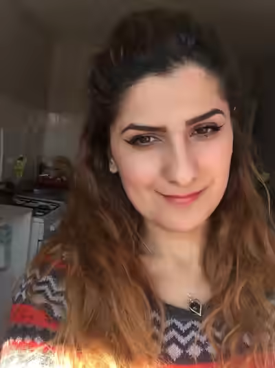 French MILF Cheats in Germany