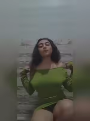 Chubby Girl Boobs Flashing