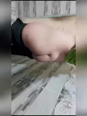 Chubby Girl Boobs Flashing