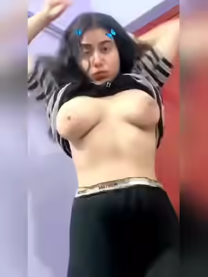 Chubby Girl Boobs Flashing