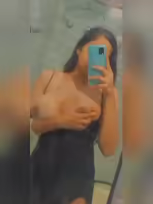 Indian Big Boobs Girl Show Her Pussycat