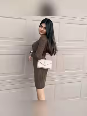 Jheel Shah and Her Nude Moments with Boyfriend