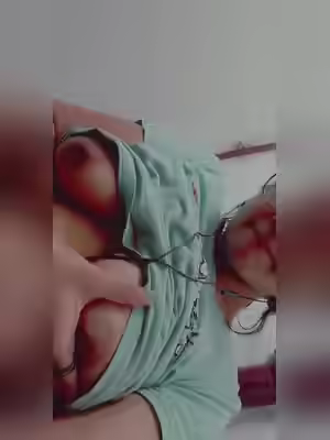 Pakistani SnapChat Fan Shows Big Tits