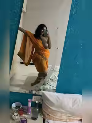 Indian Mummy Figure Girl fucks Her Young Boyfriend