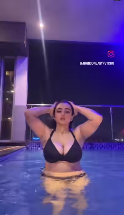 Chubby Fat Body Show by Randi Devya Sharma