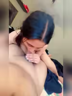 Indian Desi Girl Shows Big Boobs