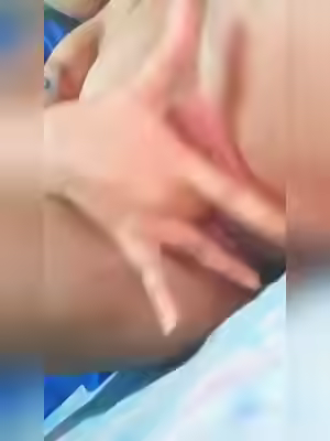 Indian Hornymammy Shows Big Boobs
