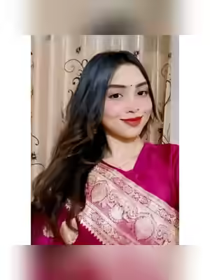 Indian Girl with Small Sexy Boobs