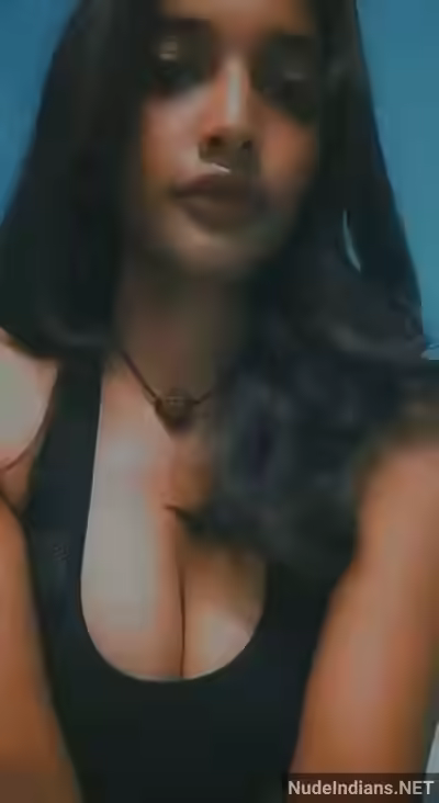 Beautiful Bengali Girl Moans During Blowjob