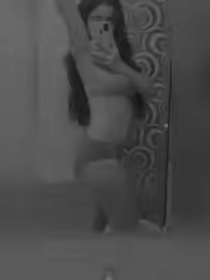 Desi Girl Shows Big Boobs