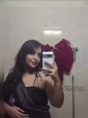 Cute Girl From Bangladesh Show Boobs and Fuck BF
