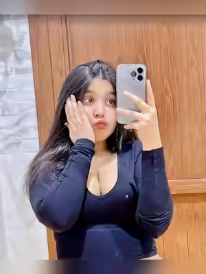 Chubby Girl Enjoying with Her Rich Boyfriend