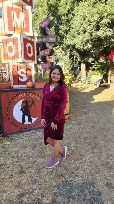 Sexy Hot Brunette Busty Wife