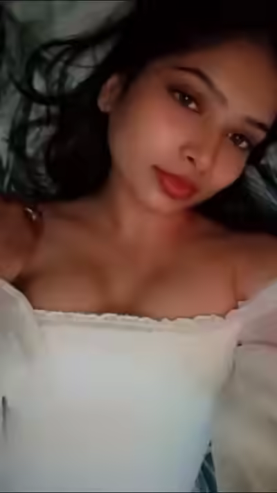 Desi Girl Shows