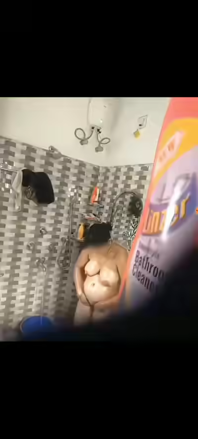 Ass Milfs Bath Spy