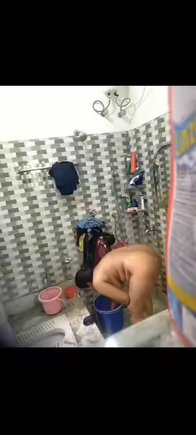 Ass Milfs Bath Spy