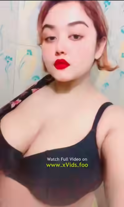 Big Boobs and Perky Exposed!