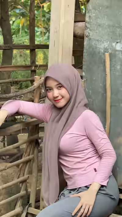 Hijabi Girl with Big Boobs