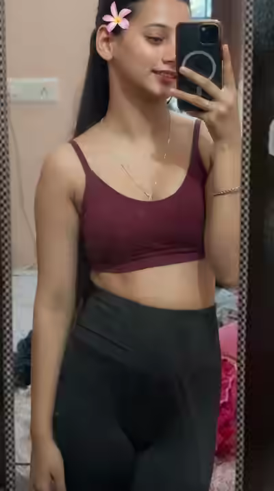 Viral Priya Exclusive泄漏照片 & 作品集