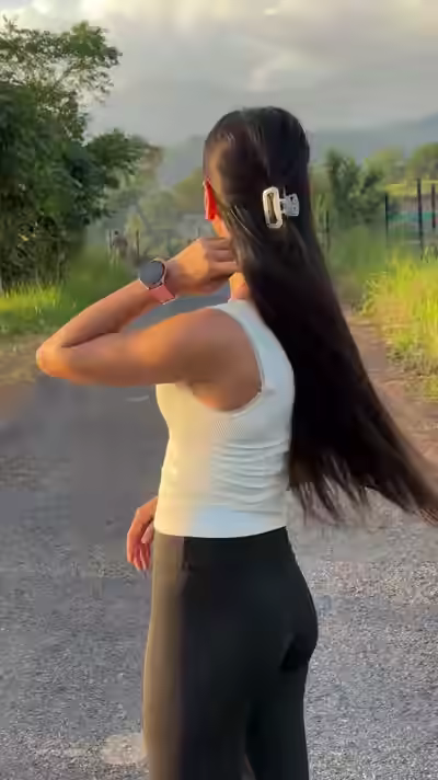 Viral Priya Exclusive泄漏照片 & 作品集