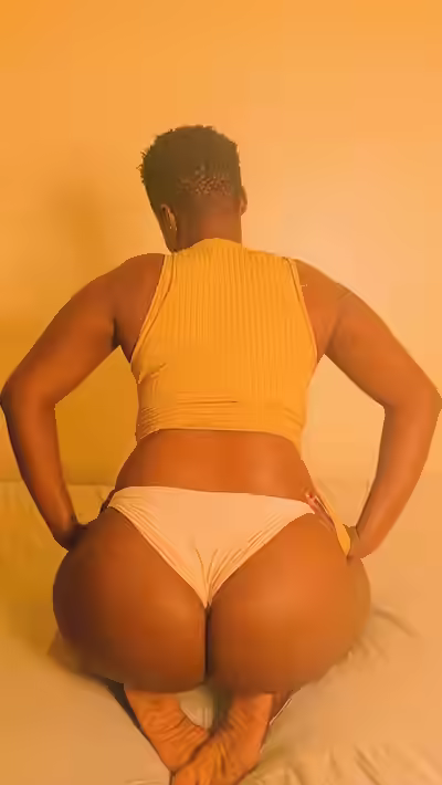 Kenyan Ebony Hoes