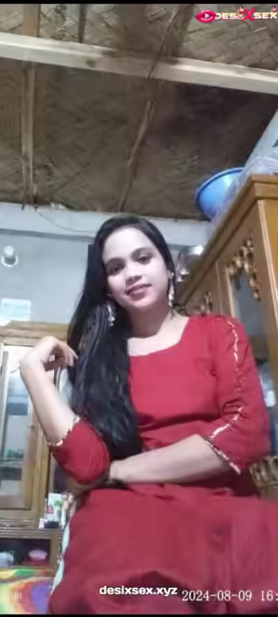 Cute Bangladeshi Slim Wife Teasing Scene