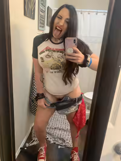 Ass, pussy, tits and face your girlfriend / wife has been exposed ...