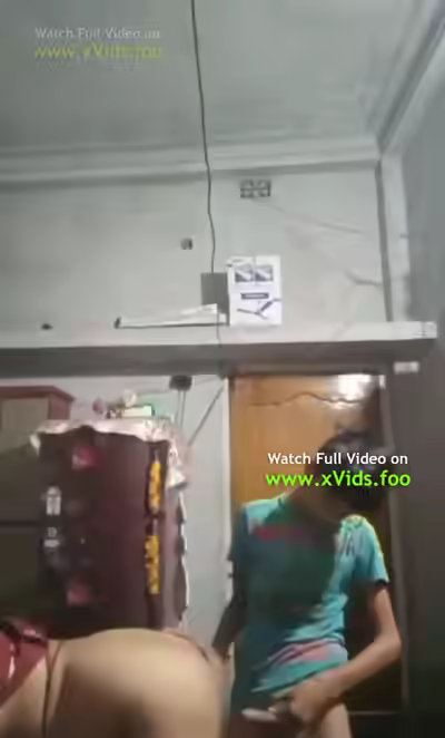 Viral Bangladeshi Mom and Son Sex