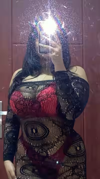 Huge Boobs Girl