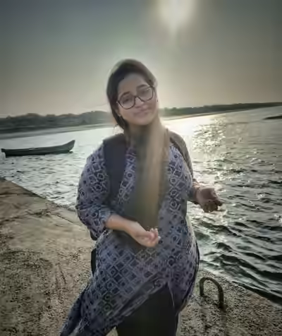 Desi Chubby GF Sucking Huge Cock