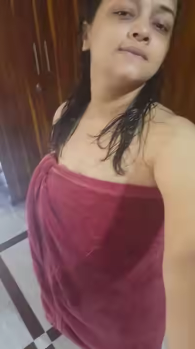 Chubby Bengali Milf