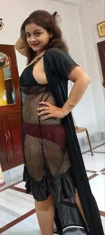 Chubby Bengali Milf