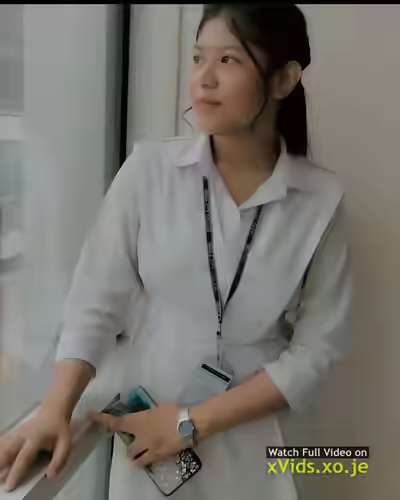 Beautiful Horny School Girl Fuckin' Doggy Style