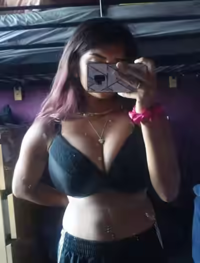 Busty Nri Slut Pics