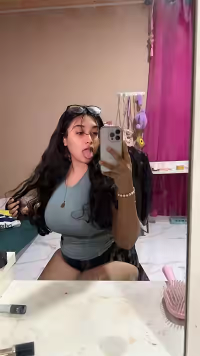 Desi baddie