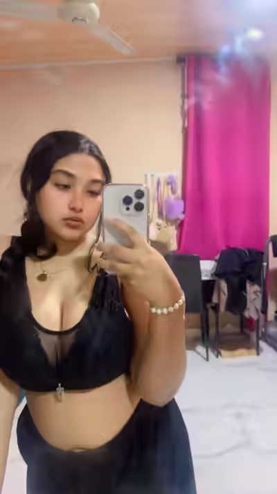 Desi Baddie