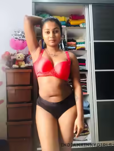 Nri Girl Shows Her Body