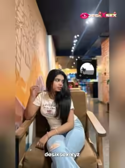 Sexy Pune Girl with a Great Body
